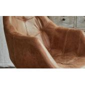 latszo varras barna bor szegecses fa karpitos ives szek karfas loft elegans luxus igenyes irodai etkezoszek modern.jpg
